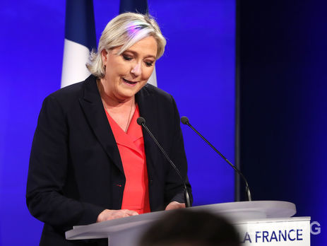 Во Франции начали официальное расследование в отношении Марин Ле Пен