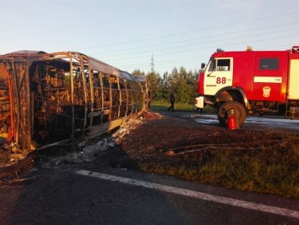 В Татарстане 13 человек погибли в результате столкновения рейсового автобуса с грузовиком