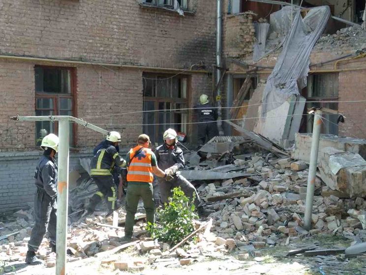 Госслужба по ЧС: В результате взрыва в доме в Киеве пострадало семь человек, трое из которых госпитализированы