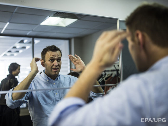 Навальный пообещал в случае победы на выборах распустить Госдуму и освободить всех политзаключенных