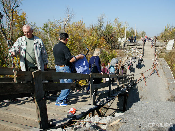 В Станице Луганской после осмотра боевиками вещей на блокпосту пропала женщина с инвалидностью – СМИ
