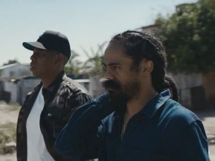﻿Bam. Репер Jay-Z випустив кліп на спільний із Деміаном Марлі трек. Відео