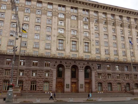 Киевсовет принял к рассмотрению петицию против переименования проспекта генерала Ватутина в проспект Шухевича