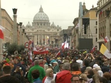 Сегодня в Ватикане канонизируют Иоанна Павла II