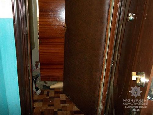 Житель Днепропетровской области полгода прятал в шкафу тело сожительницы