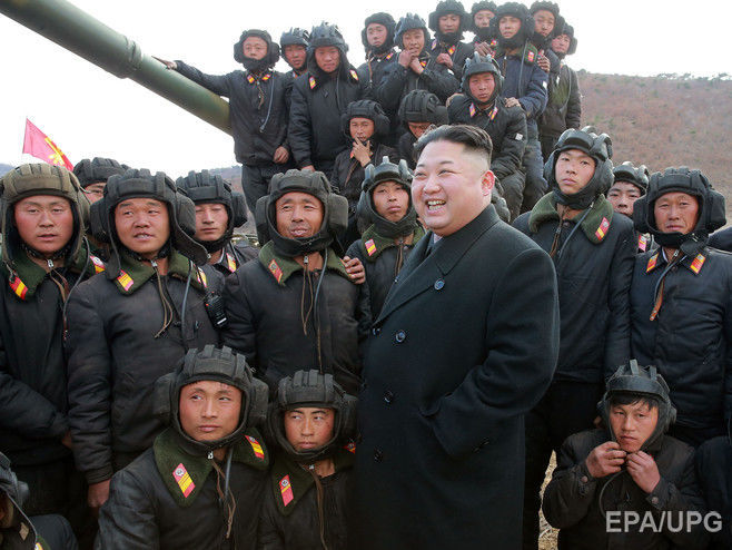 ﻿Протягом трьох днів майже 3,5 млн північнокорейців записалося до лав збройних сил – ЗМІ КНДР