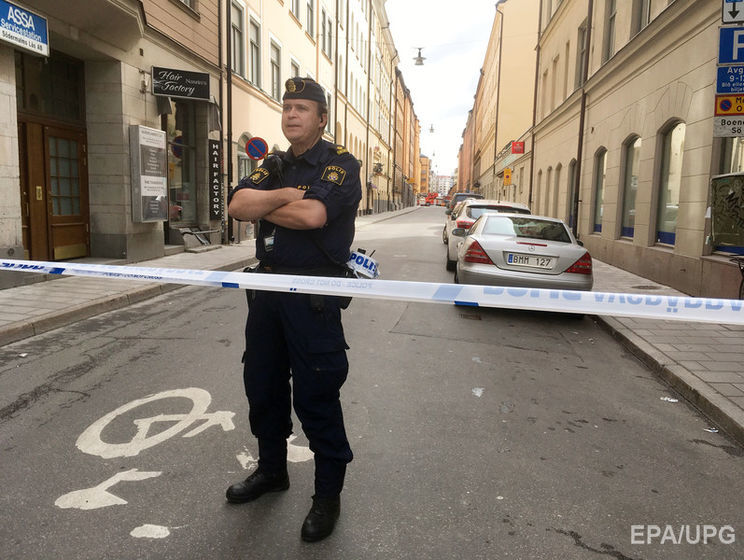 Три человека пострадали в результате стрельбы в Швеции
