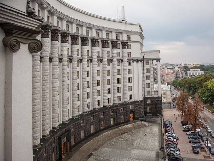 Кабмин Украины объявил, что конкурс на должности в 10 реформируемых министерствах начнется 4 сентября