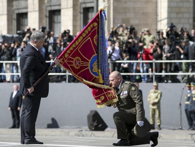 Порошенко: Более десяти тысяч украинских жизней &ndash; на совести Кремля. Ввек не забудем и не простим никогда