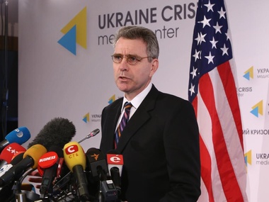 Посольство США в Украине: Захват сепаратистами заложников является чистым терроризмом