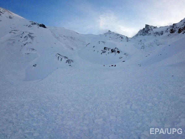 В Швейцарских Альпах после оползня пропали восемь человек