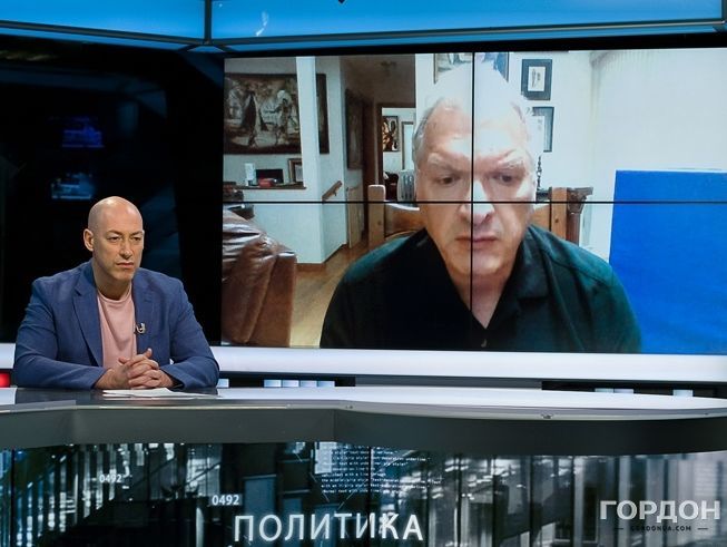 Фельштинский: Лесин мог раскрыть руководству США тайну, о том как Кремль вмешивался в американские выборы