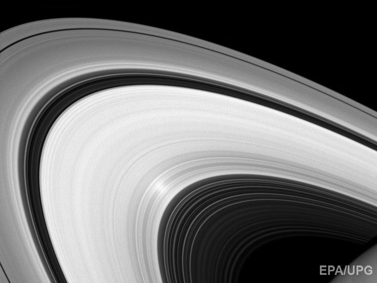 ﻿У NASA створили анімацію зі знімків кілець Сатурна