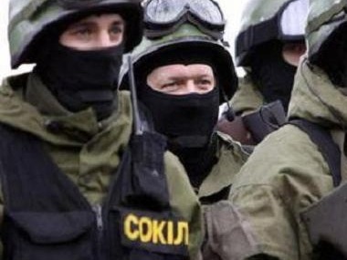 Генпрокуратура: В Донецке 50 вооруженных террористов напали на пятерых бойцов "Сокола" 