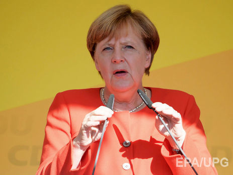 Меркель: Когда я слышу, что нужно признать аннексию Крыма РФ, я думаю: что случилось бы, если бы к нам тогда в ГДР было такое отношение?