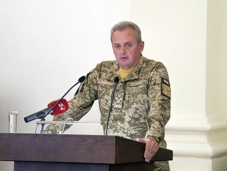 Муженко сообщил, что в рамках учений в Украине происходит активное перемещение боевой техники