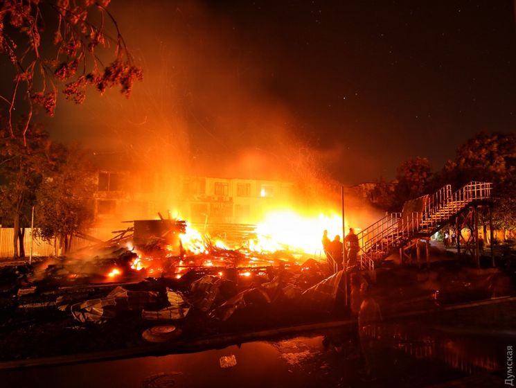 ﻿В Одесі сталася пожежа в дитячому таборі, дві дитини загинули