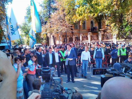 Саакашвили поблагодарил за разрешение передвижных цирков и предложил Филатову выступить с труппой "Накачанные ублюдки"