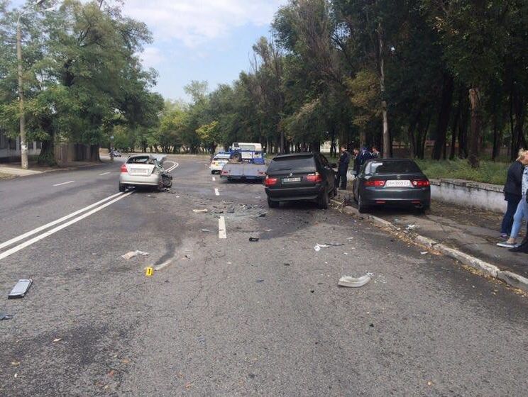 В Днепре произошло ДТП с участием служебного полицейского автомобиля, погиб человек