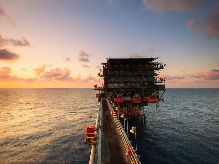 Цена барреля нефти Brent впервые с января 2017 года превысила $58