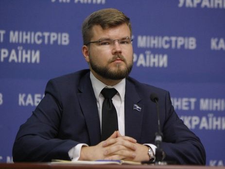 Кабмин утвердил контракт с и.о. главы'Укрзалізниці Кравцовым