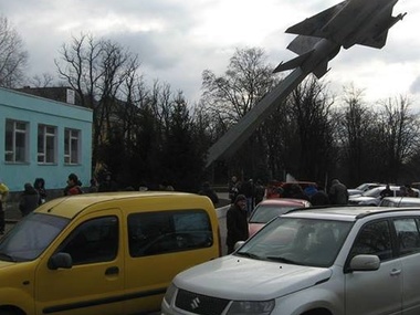 СМИ: Силовики под Киевом готовятся к операции