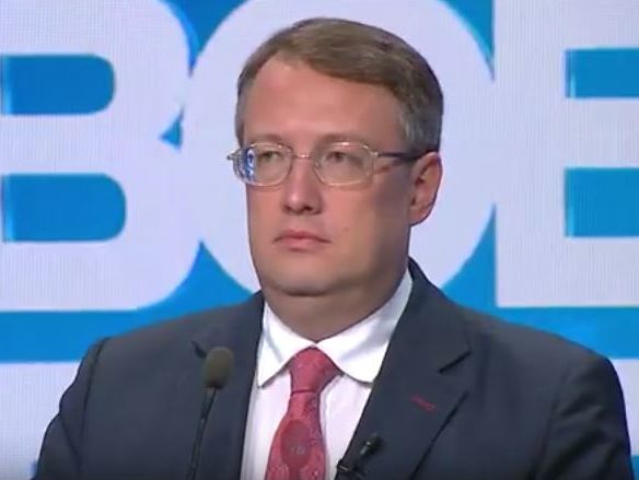 Антон Геращенко: У Авакова конфликт с Порошенко с первого же дня избрания его президентом