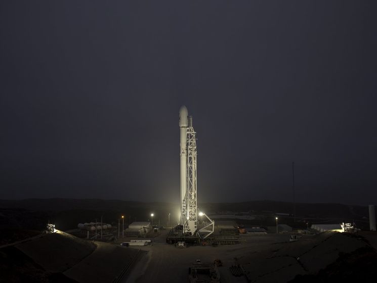 Falcon 9 вывел на орбиту 10 спутников связи Iridium Next. Видео