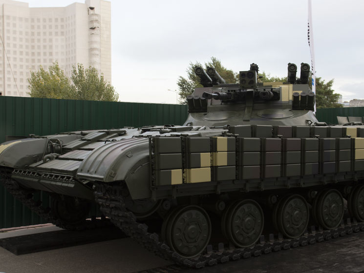 ﻿"Укроборонпром" уперше презентував бойову машину "Страж"