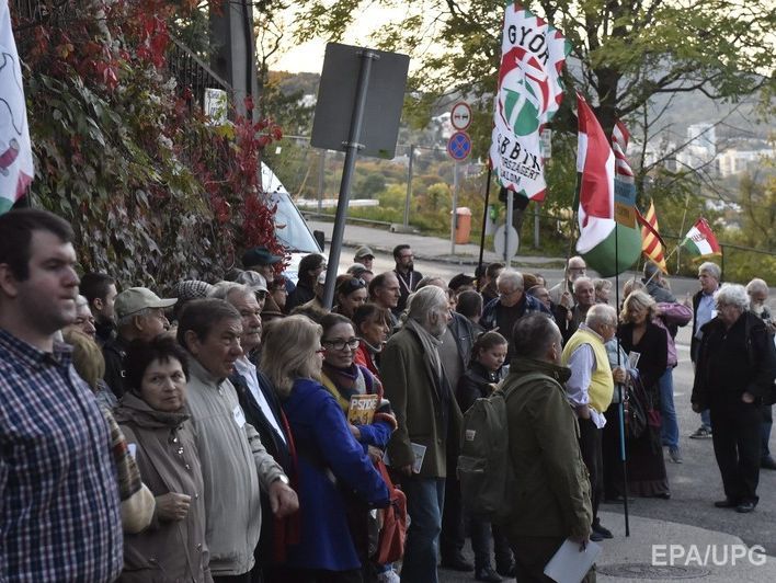 Акция "Самоопределение для Закарпатья" в Будапеште завершилась, было около 100 человек