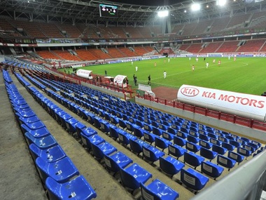 МВД просит оставшиеся футбольные матчи сезона 2013-2014 провести в будние дни и без зрителей