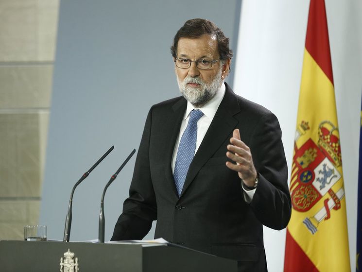 ﻿Прем'єр Іспанії звільнив Пучдемона і розпустив уряд Каталонії
