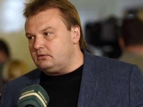 Нардеп Денисенко заявил, что Порошенко не обсуждал на заседании фракции вопрос разрыва дипотношений с РФ