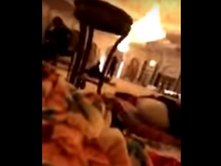 Опубликованы кадры из отеля, в котором содержатся задержанные за коррупцию представители элиты Саудовской Аравии. Видео