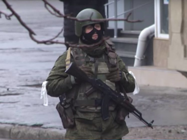 В оккупированном Луганске отключили телевидение и мобильную связь