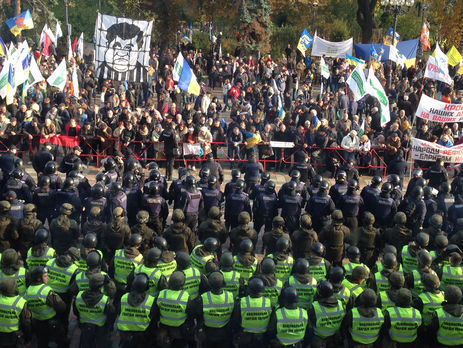﻿60% українців не підтримують масові протести в країні – соцопитування