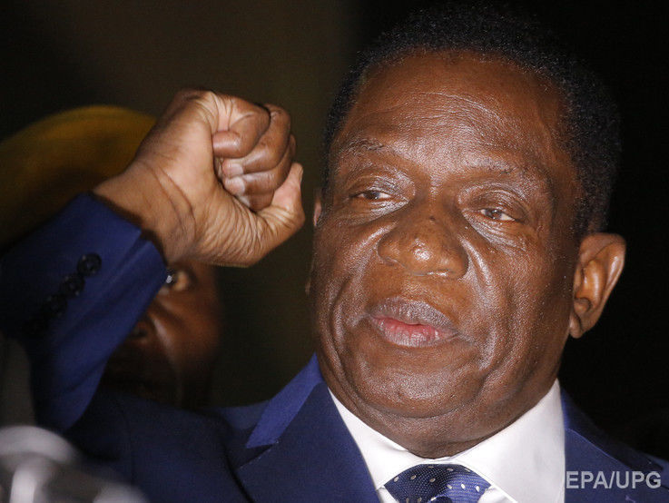 ﻿Екс-президент Зімбабве Мугабе заявив, що хоче померти на батьківщині – ЗМІ