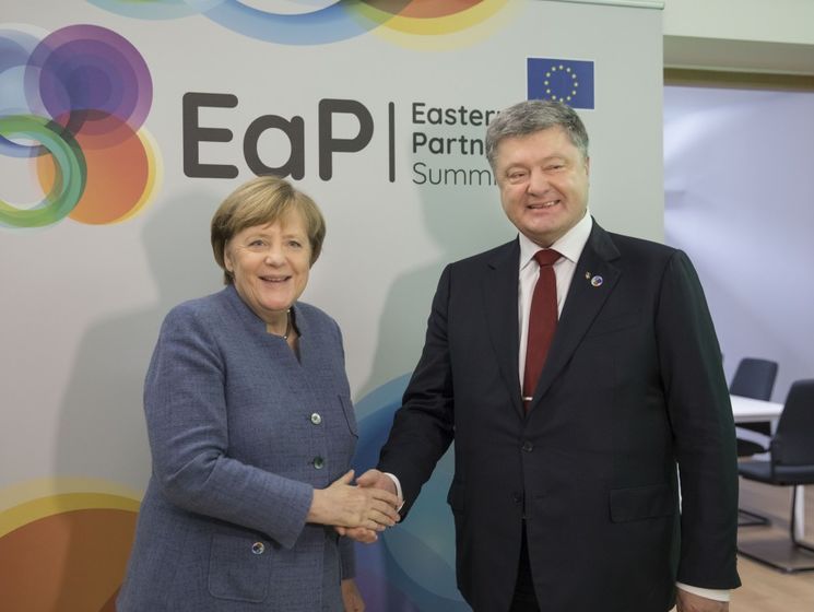 Порошенко и Меркель скоординировали шаги про продвижению инициативы о размещении миротворцев ООН на Донбассе