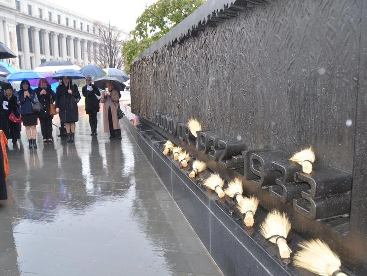 Посольство Украины в США почтило память жертв Голодомора