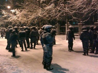 Киев взбудоражен слухами о силовой операции на рассвете