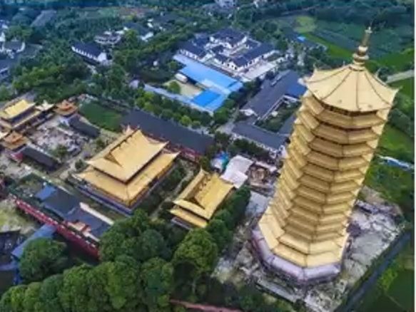 В Китае сгорела самая высокая в мире пагода