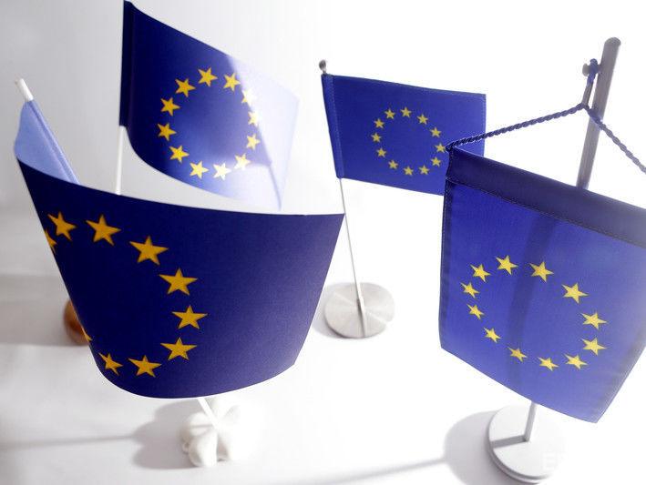 У представництві ЄС заявили, що Україна не отримає третього траншу фінансової допомоги ЄС