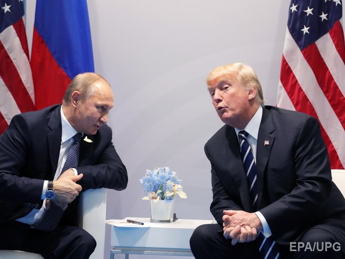 Трамп в телефонном разговоре поблагодарил Путина за признание высоких экономических показателей США