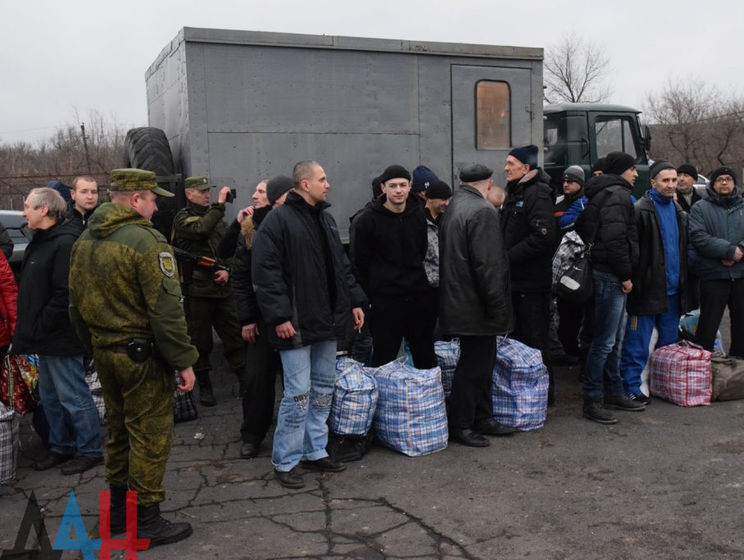 Грицак заявил, что боевики все еще удерживают 103 украинцев