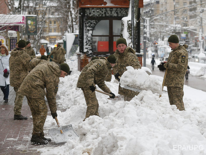 Влада Києва витрачає на прибирання снігу 1,67 млн грн щодня – "Київавтодор"