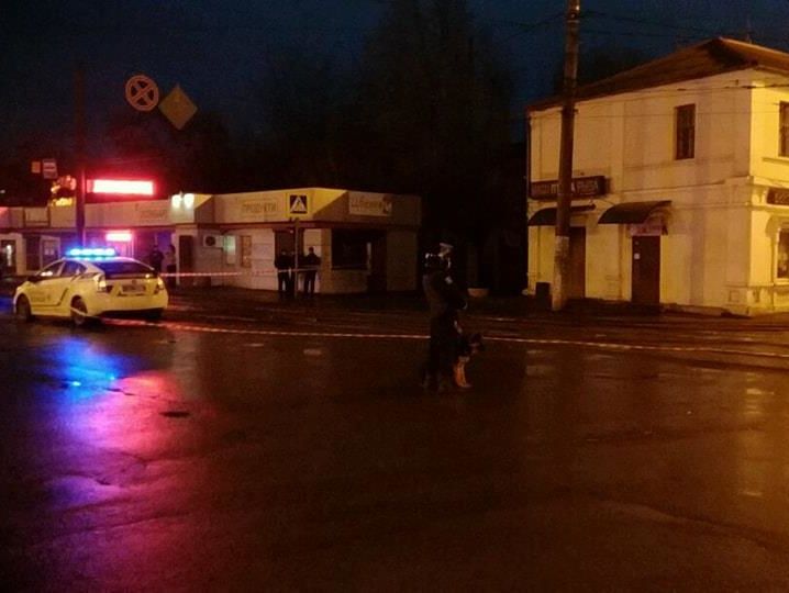 У поліції заявили, що вимоги чоловіка, який захопив заручників у Харкові, пов'язані з обміном утримуваними особами на Донбасі