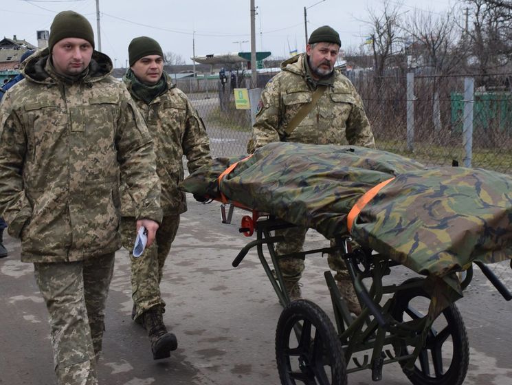 Накануне Рождества украинская сторона передала тела погибших боевиков для захоронения &ndash; штаб АТО