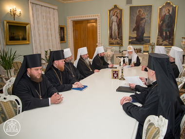 УПЦ КП: Террористы на востоке угрожают нашим священникам и верующим