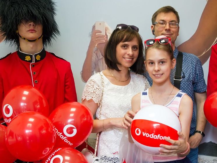 В зоне АТО начали ремонтировать поврежденную линию связи Vodafone