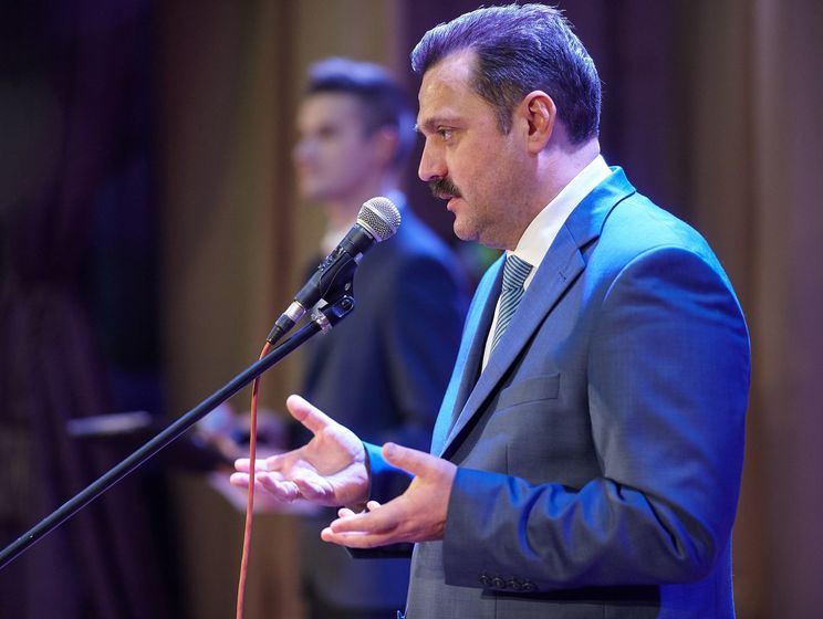 Нардеп Деркач о суде против коалиции: В стране вспышки кори, а власть не может назначить министра